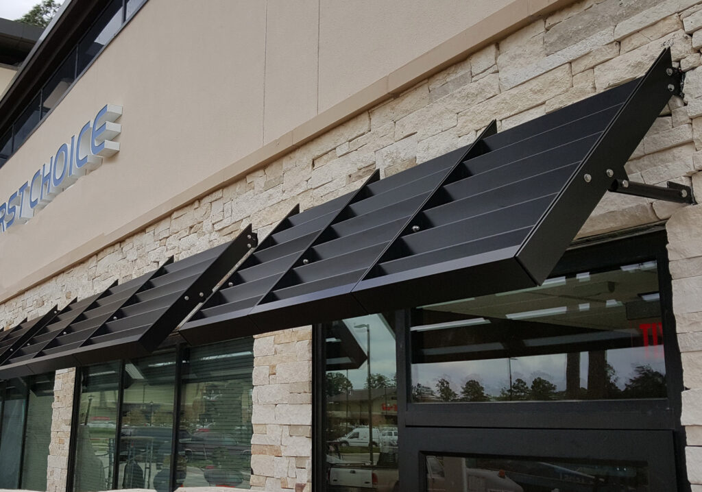 Bahama Aluminum Sunshades