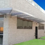Cantilevered Aluminum Sunshade for Modern Buildings